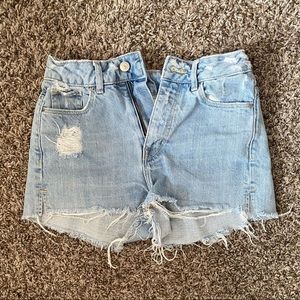 DIVIDED H&M JEAN SHORTS